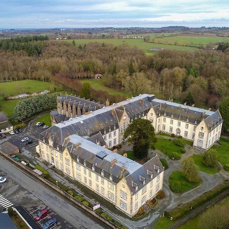 Relais Le Bocage Hotel Pontmain Eksteriør billede